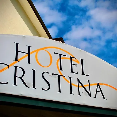 Cristina Otel Grado