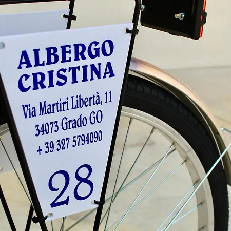 Cristina Hotel 3*