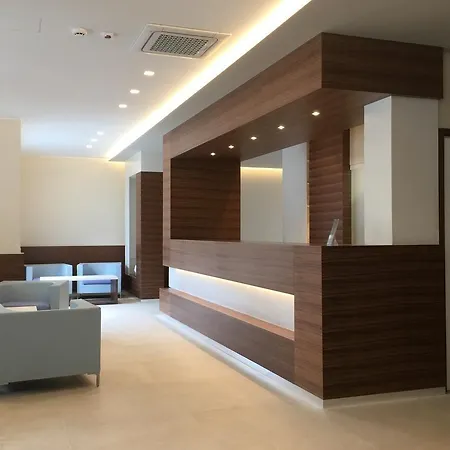 Cristina Hotel 3*