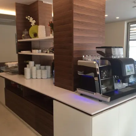 Cristina Hotel 3*
