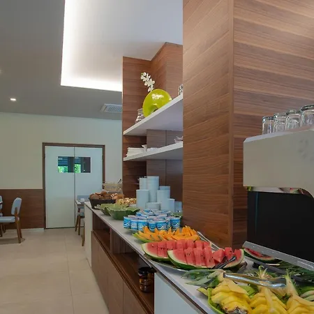 Cristina Hotel 3*