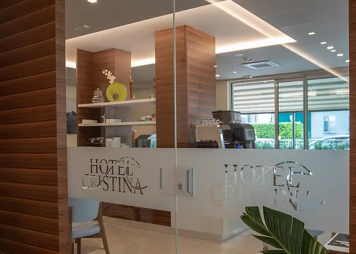 Cristina 3* גראדו